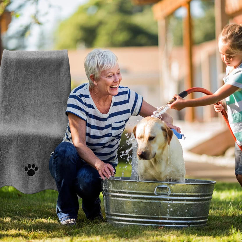 TopikaPet Microfiber Dry Pet Grooming Towel, Super Absorbent (AC Blanket) (Silk, Grey)